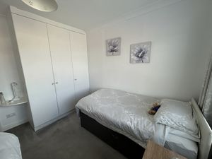 Photo 19- click for photo gallery
